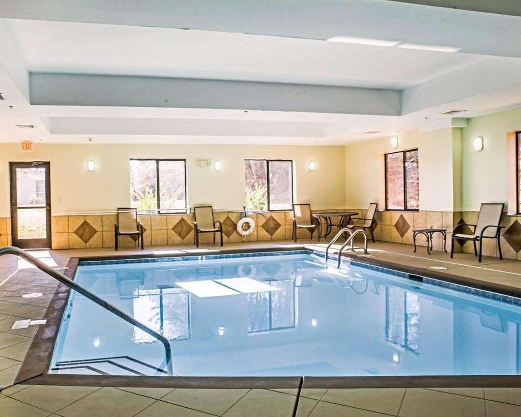 Fairfield By Marriott Inn & Suites Greensboro Coliseum Area Instalações foto
