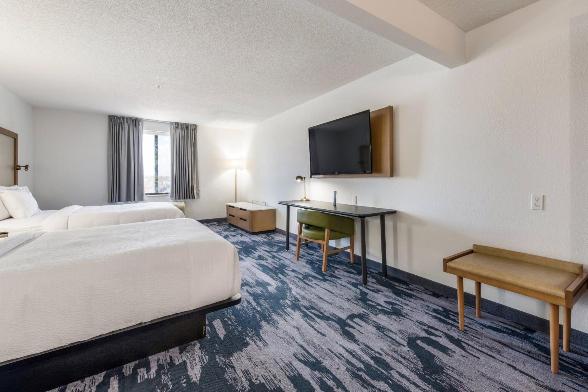 Fairfield By Marriott Inn & Suites Greensboro Coliseum Area Exterior foto
