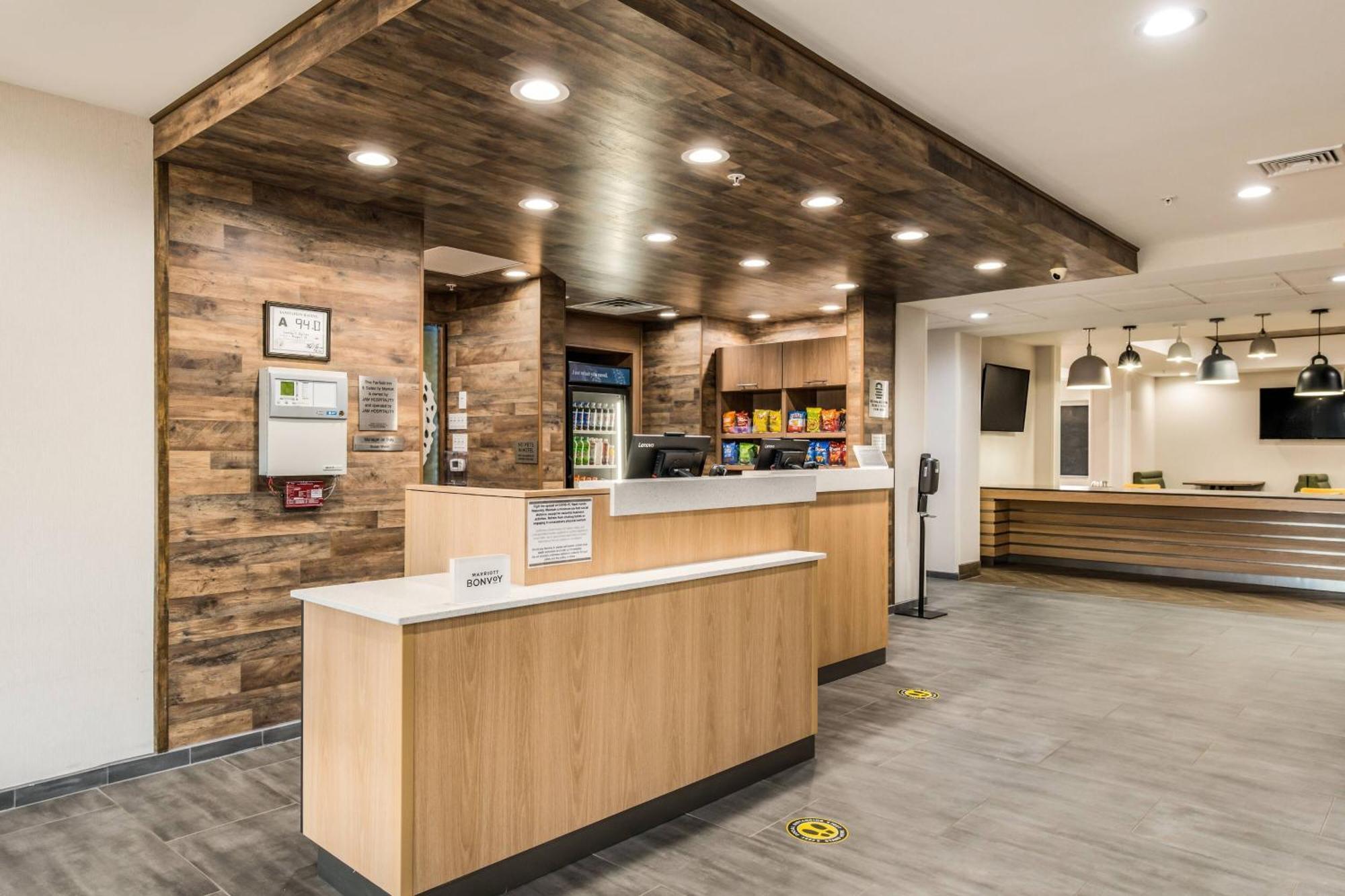 Fairfield By Marriott Inn & Suites Greensboro Coliseum Area Exterior foto