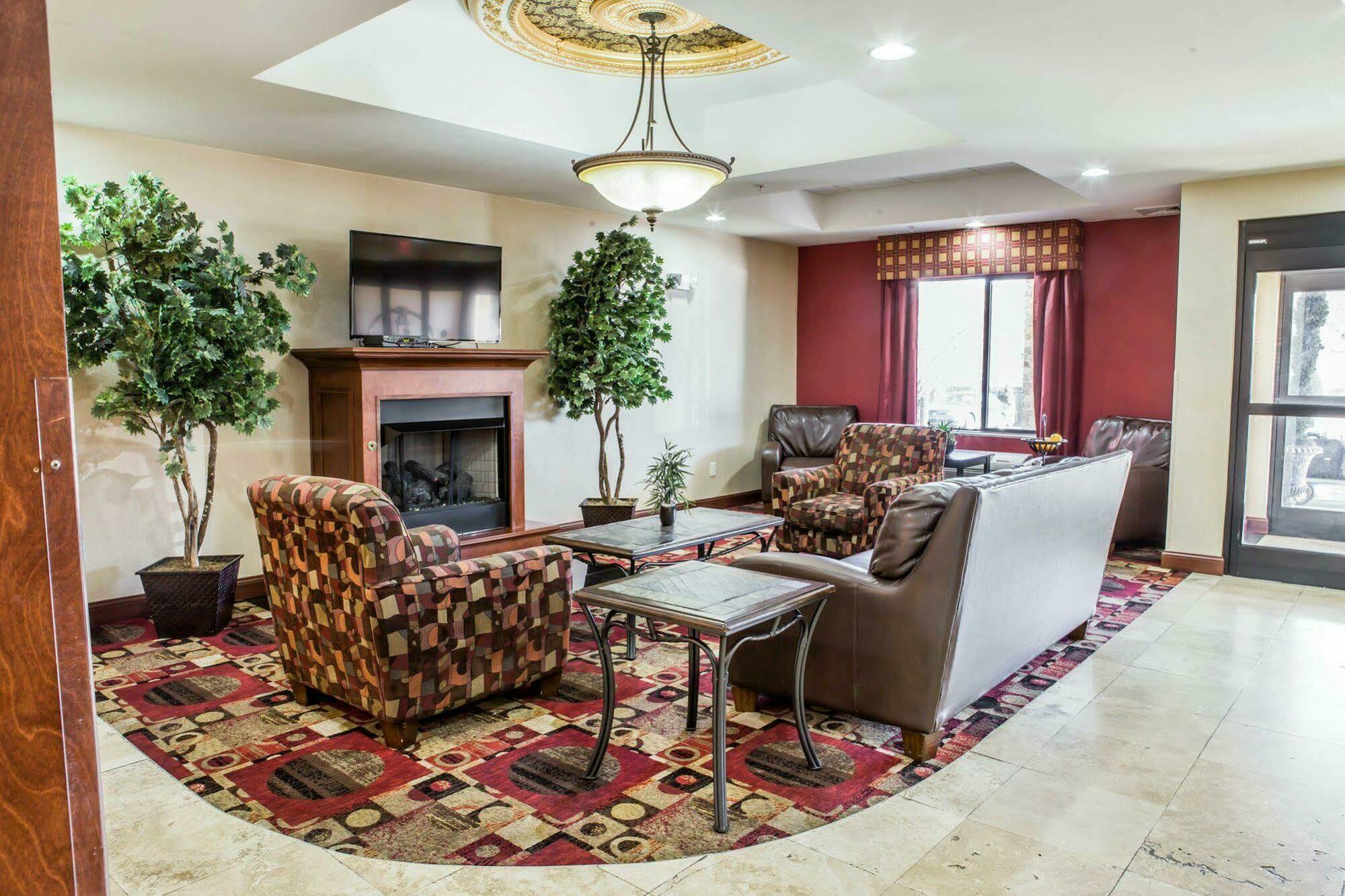 Fairfield By Marriott Inn & Suites Greensboro Coliseum Area Exterior foto