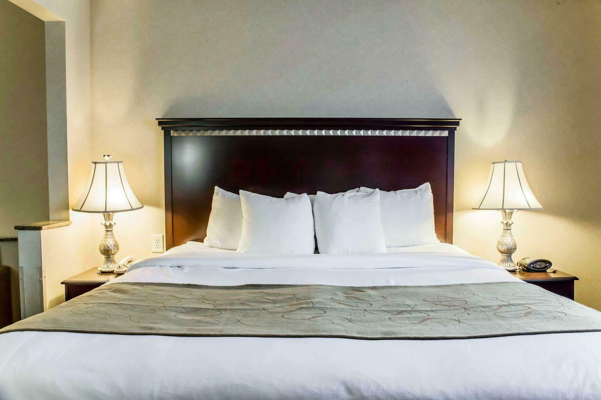 Fairfield By Marriott Inn & Suites Greensboro Coliseum Area Exterior foto